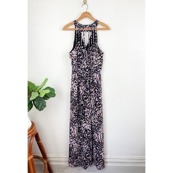 NWT City Chic Women’s Halter Maxi Dress Sz S/16 - Picture 3 of 11